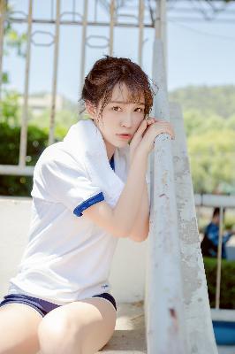小婕子伦流澡到高潮视频