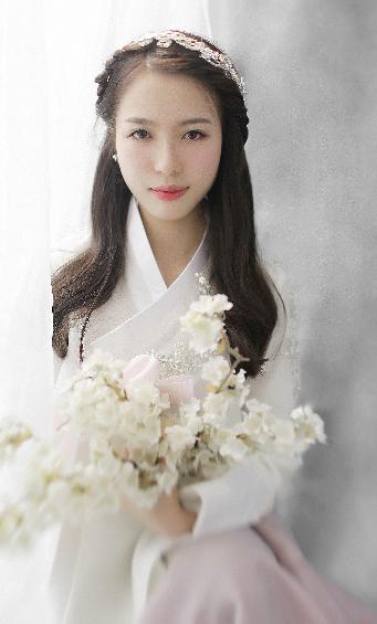 强伦人妻一区二区三区视频18