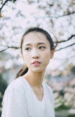 少妇肉欲系列1000篇
