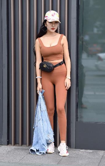 巜出轨上司的人妻3