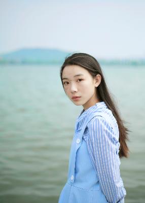 免费观看
