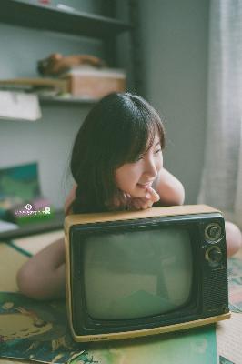 当着老公的面被维修工欺负