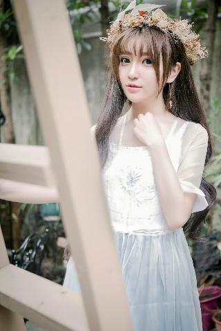 农村老女人PK视频的背景故事