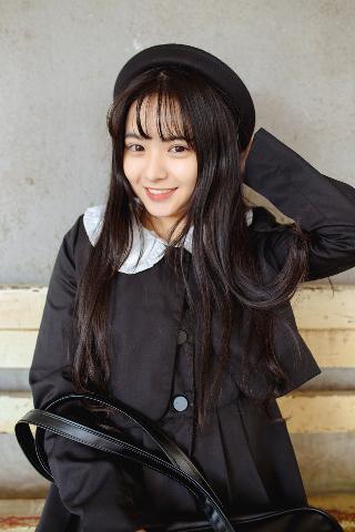 女人荫蒂被添全过程频