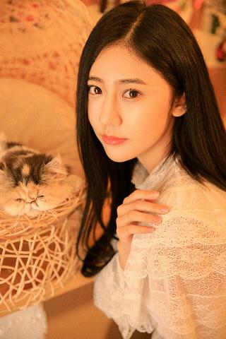 漂亮人妻洗澡被强公BD