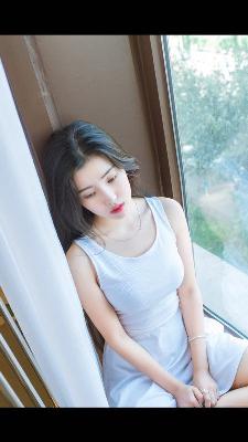 腹肌小奶狗的裤子里面的东西