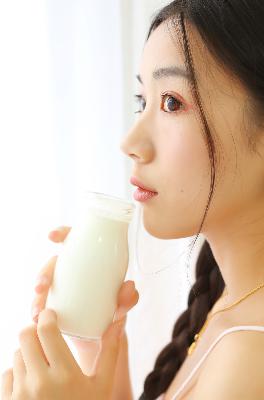 韩国男按摩师吸乳房会得乳腺癌吗