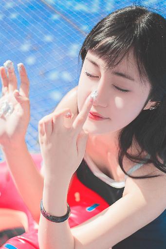 莫妮卡被躁57分钟的电影