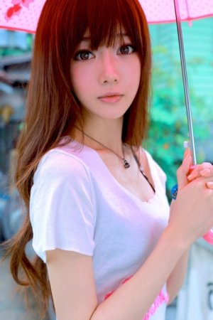 苏晴忘穿内裤坐公交车被揉到视频