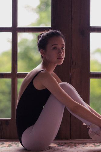 少妇荡乳1一5潘金莲