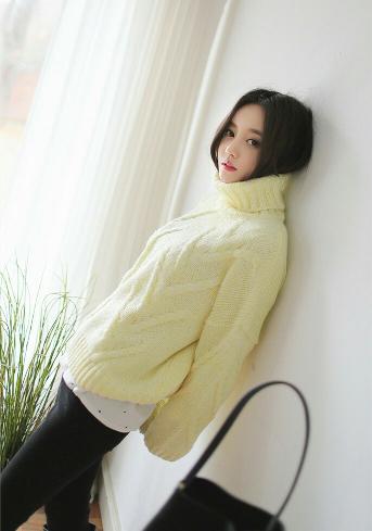 强伦人妻一区二区三区视频18