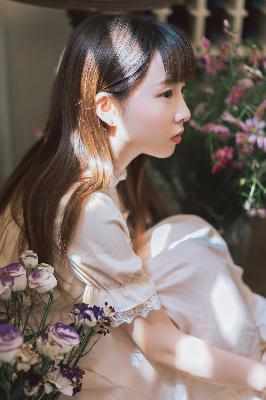 初尝人妻滑进去了莹莹视频