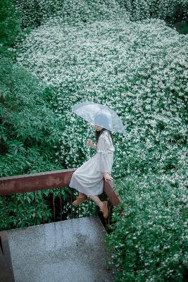 国产女人18毛片水真多18精品