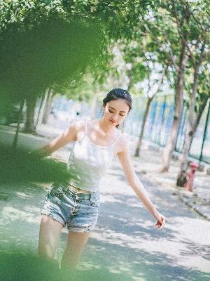 少妇被按摩师摸高潮了