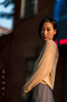 夜夜穞天天穞狠狠穞AV美女按摩