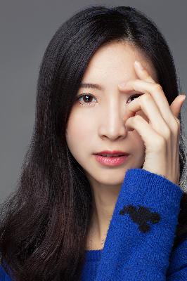 漂亮人妻被夫上司强了